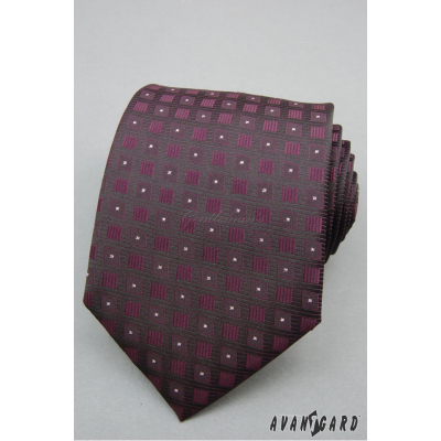 Лилава вратовръзка, квадратен модел