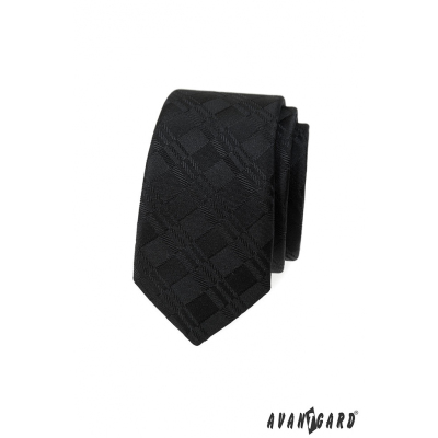 Черна тясна вратовръзка на каре