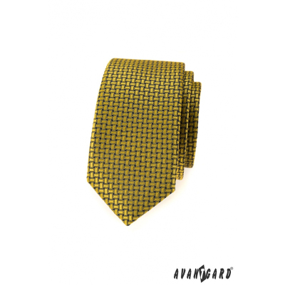 Жълта тясна вратовръзка със син каре
