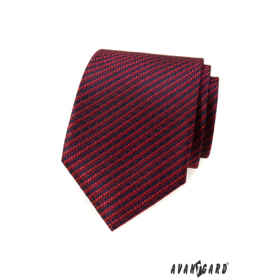 Червена вратовръзка със син десен