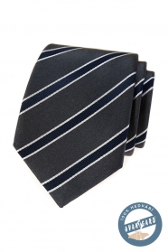 Сива копринена вратовръзка със синя ивица в подаръчна кутия