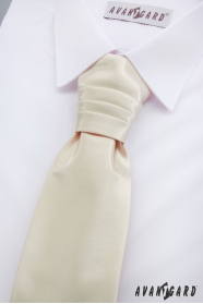 Френска момчешка вратовръзка в кремав цвят